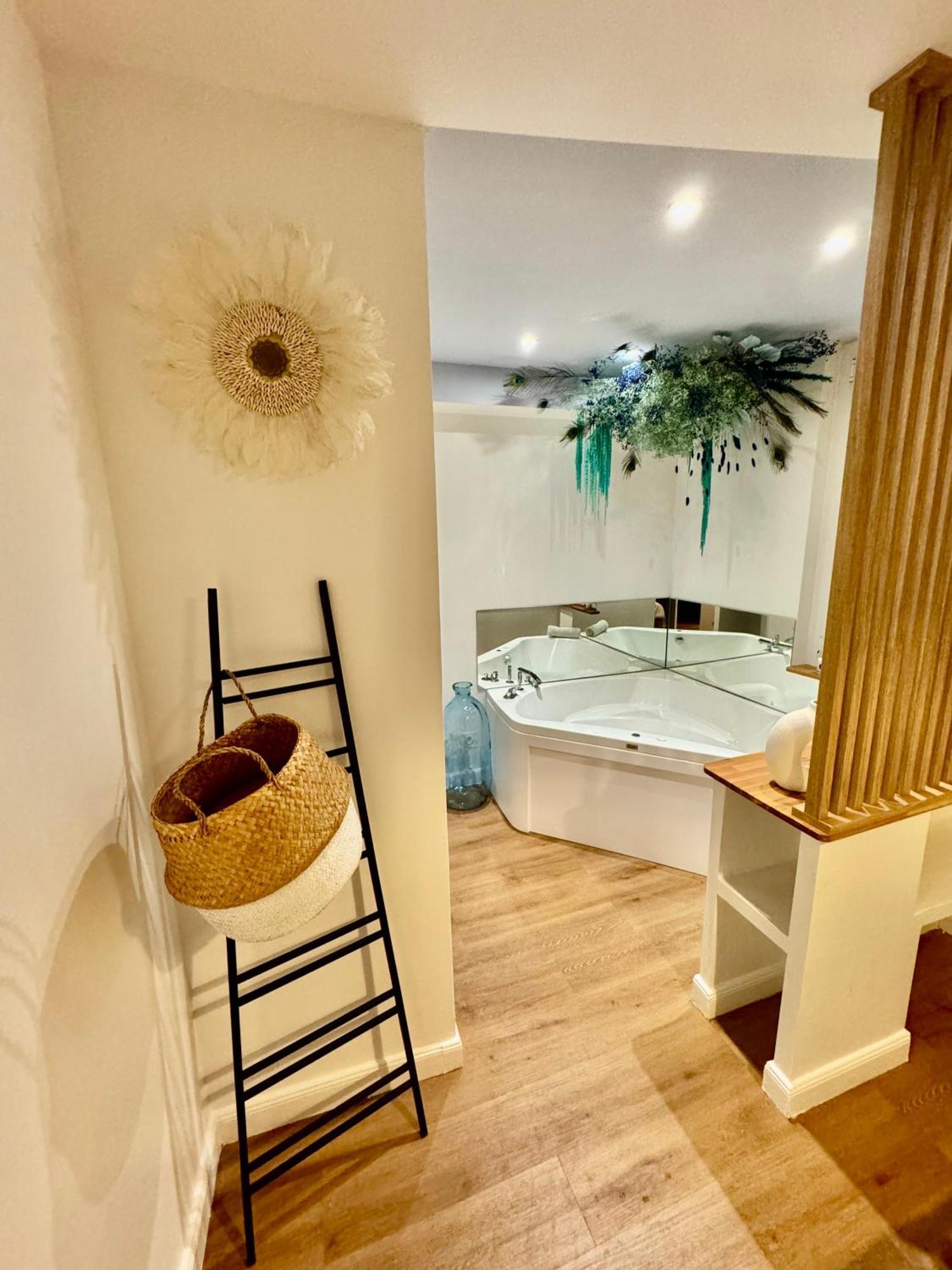Le Jardin Secret - Balneo & Spa Montpellier Esterno foto
